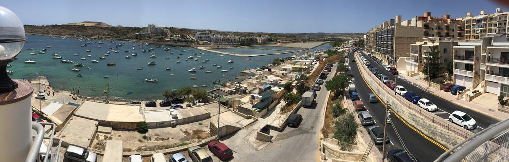 Seafront Apartment Blue Water St. Paul's Bay Buitenkant foto